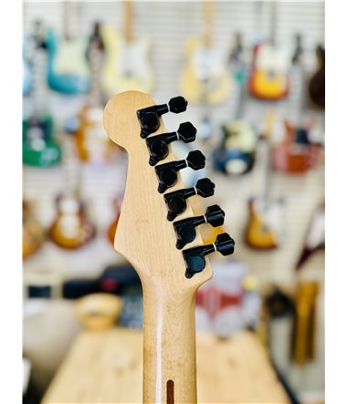 Fender the Strat. 1989-90 No. E927885