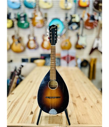Levin mandolin 1945