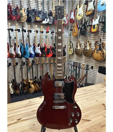 Gibson SG Standard (mod 61), 2013 ,Serie nr 108730348, Heritage cherry, Mint Condition, Hard case.