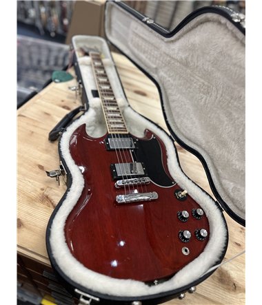 Gibson SG Standard (mod 61), 2013 ,Serie nr 108730348, Heritage cherry, Mint Condition, Hard case.