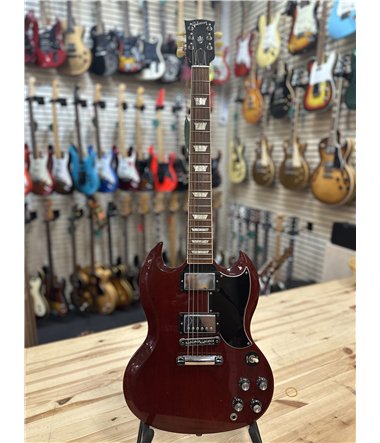 Gibson SG Standard (mod 61), 2013 ,Serie nr 108730348, Heritage cherry, Mint Condition, Hard case.