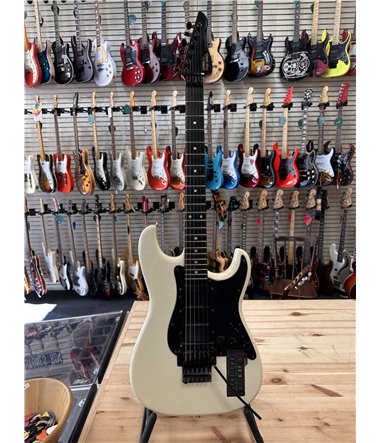 Casio PG-380 – Legendarisk Gitarr + Synth!