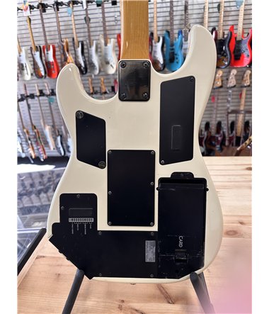 Casio PG-380 – Legendarisk Gitarr + Synth!