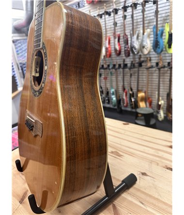 Bozo Handbyggd 12-strängad gitarr "Gitarren som var Leo Kottkes favorit"