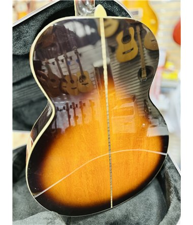 Epiphone EJ200/VS med icke originalcase