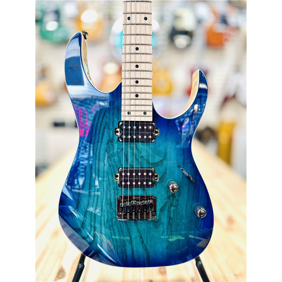 Ibanez Ibanez